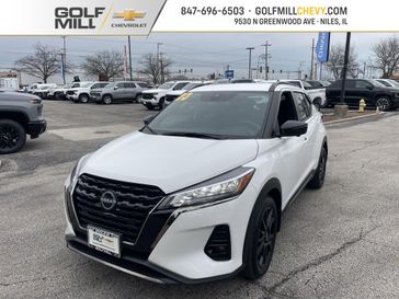 2023 Nissan Kicks SR