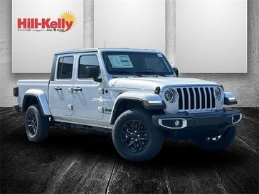 2023 Jeep Gladiator Sport S 4x4 in a Silver Zynith Clear Coat exterior color and Blackinterior. Hill-Kelly Dodge (850) 786-2130 hillkellydodge.com 