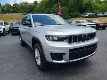 2024 Jeep Grand Cherokee L Laredo X 4x4