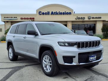 New 2025 Jeep Grand Cherokee L Laredo X 4x4