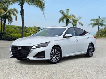 Used 2023 Nissan Altima 2.5 SV Sedan