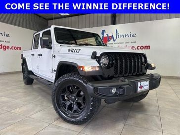 2022 Jeep Gladiator Willys