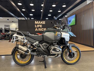 2025 BMW R 1300 GS Adventure - AURELIUS GREEN METALLIC MATTE 
