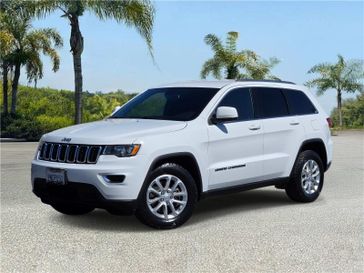 Used 2021 Jeep Grand Cherokee Laredo E 4x2