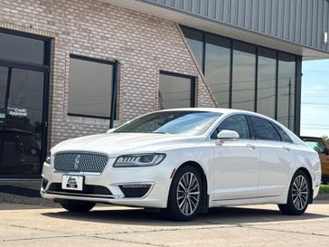 Used 2018 Lincoln MKZ Select