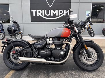 2025 Triumph Bonneville Bobber 