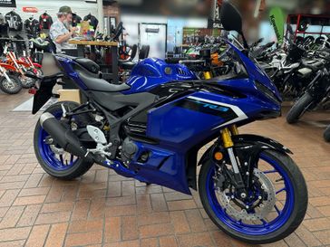 2025 Yamaha YZF-R3 ABS 