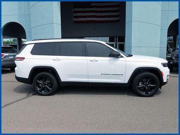 Used 2023 Jeep Grand Cherokee L Limited