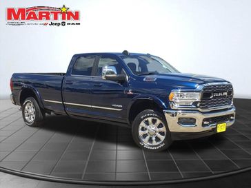 2024 RAM 3500 Limited Crew Cab 4x4 8' Box