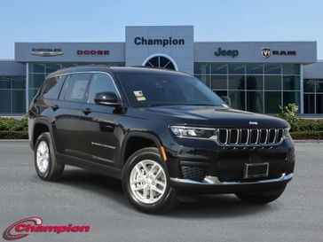 2025 Jeep Grand Cherokee L Laredo X 4x2