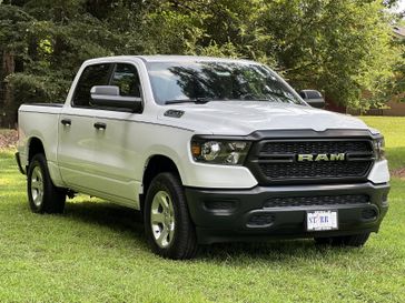 2024 RAM 1500 Tradesman Crew Cab 4x4 5'7' Box