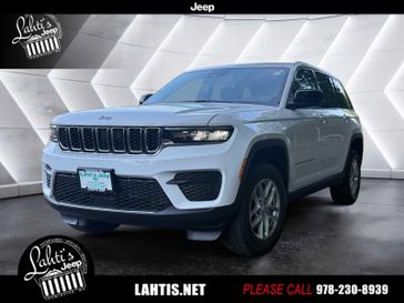 New 2025 Jeep Grand Cherokee Laredo X 4x4