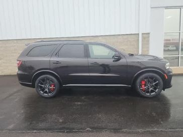 2024 Dodge Durango R/T Plus Awd in a Red Oxide exterior color and Blackinterior. Wilmington Auto Center Chrysler Dodge Jeep Ram (937) 556-6430 wilmingtonautocentercdjr.com 