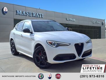 Alfa White