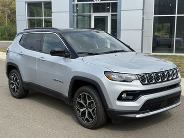New 2025 Jeep Compass Limited 4x4 Silver Zynith Metallic Clear Coat