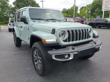 2024 Jeep Wrangler 4-door Sahara