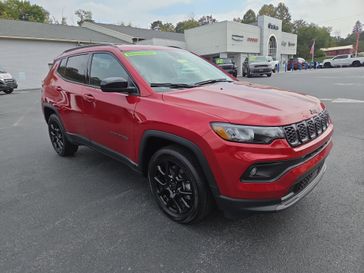 New 2025 Jeep Compass Latitude 4x4