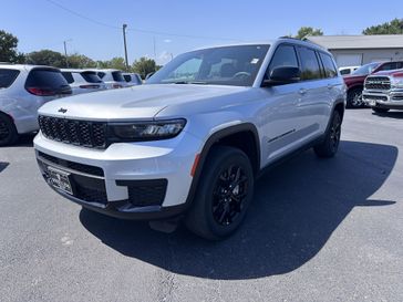 Used 2024 Jeep Grand Cherokee L Altitude