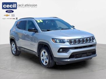 Used 2024 Jeep Compass Latitude