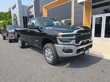 2025 RAM 2500 Big Horn Regular Cab 4x4 8' Box