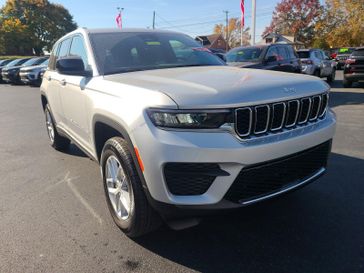 2025 Jeep Grand Cherokee Laredo X 4x4