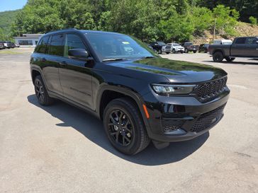 New 2025 Jeep Grand Cherokee Altitude 4x4
