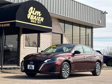 Used 2025 Nissan Altima SV
