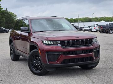 New 2026 Jeep Grand Cherokee Laredo Altitude