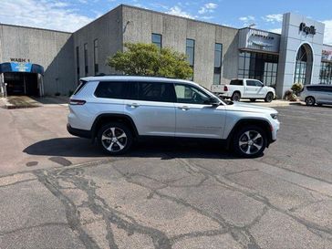 Used 2023 Jeep Grand Cherokee L Limited