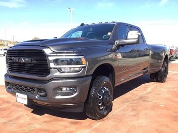 2024 RAM 3500 Laramie Crew Cab 4x4 8' Box