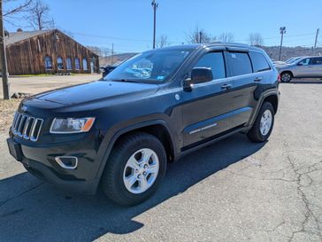 Used 2015 Jeep Grand Cherokee Laredo