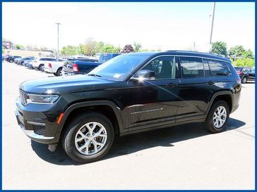 Used 2023 Jeep Grand Cherokee L Limited