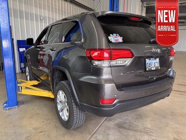 Used 2021 Jeep Grand Cherokee Laredo E
