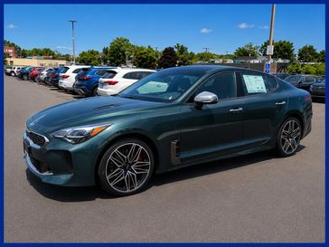Used 2022 Kia Stinger GT1