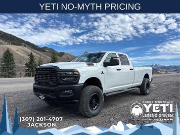 New 2026 RAM 2500 Tradesman Crew Cab 4x4 8' Box