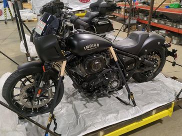 2023 INDIAN MOTORCYCLE Sport Chief Dark Horse