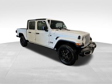 2023 Jeep Gladiator Sport S 4x4 in a Bright White Clear Coat exterior color and Blackinterior. Sheridan Motors Auto (307) 218-2217 sheridanmotors.com 