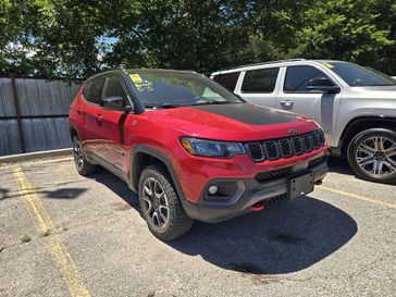Used 2025 Jeep Compass Trailhawk