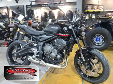 2025 Triumph TRIDENT 660 