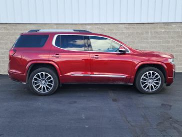 Used 2022 GMC Acadia Denali