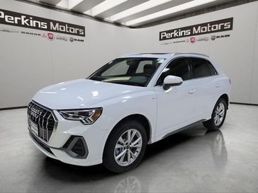 Used 2025 Audi Q3 Premium