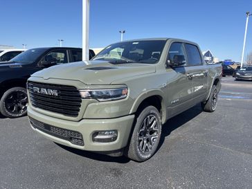 New 2026 RAM 1500 Laramie Crew Cab 4x4 5'7' Box