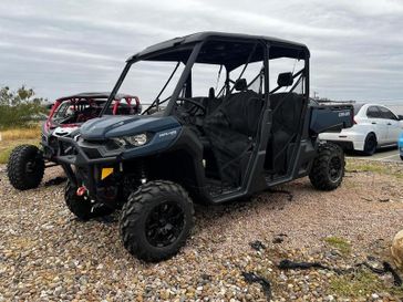2025 Can-Am Defender MaX XT
