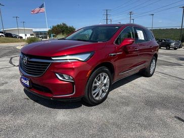Used 2023 Buick Enclave Essence