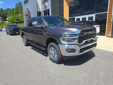 New 2025 RAM 2500 Tradesman Crew Cab 4x4 6'4' Box