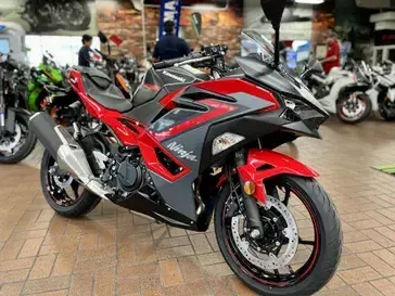 2025 Kawasaki NINJA 500 ABS 