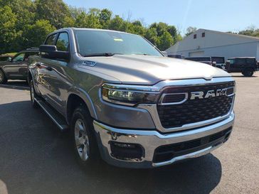 New 2025 RAM 1500 Big Horn Crew Cab 4x4 5'7' Box