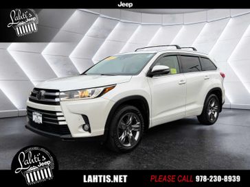 Used 2017 Toyota Highlander Limited Platinum