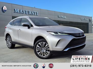 Used 2022 Toyota Venza XLE