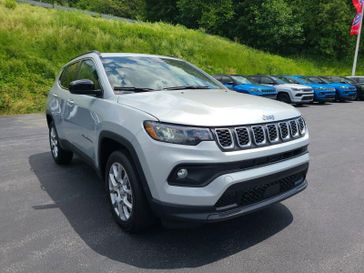 2024 Jeep Compass Latitude Lux 4x4